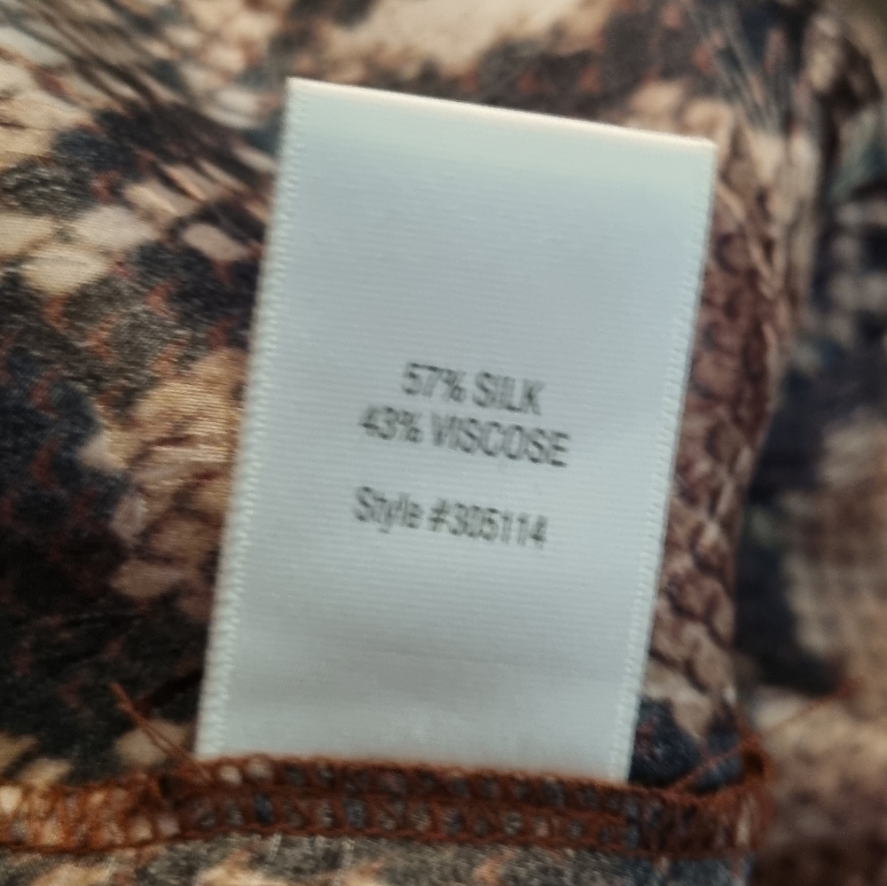 Witchery - Snake Print silk blend skirt - Size 12 - Picture 7 of 7